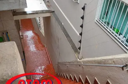 Imagem: Sobrado para Alugar, Chora Menino