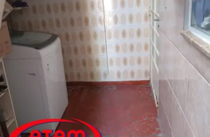 Imagem: Sobrado para Alugar, Chora Menino