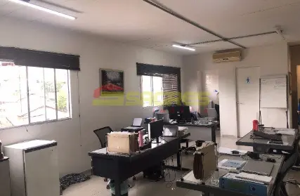 Imagem: Galpão / Salão para Alugar, Vila Pereira Cerca