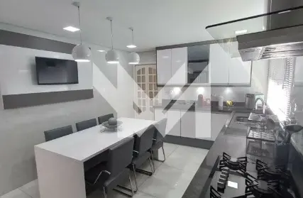 Imagem: Sobrado para Venda, Vila Mazzei