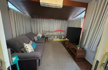 Imagem: Sobrado para Venda, Chora Menino