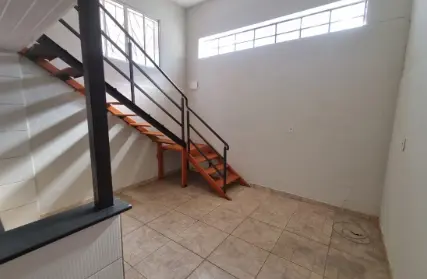 Imagem: Casa Térrea para Alugar, Vila Santa Maria