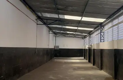 Imagem: Galpão / Salão para Alugar, Parque Casa de Pedra