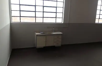 Imagem: Galpão / Salão para Alugar, Chora Menino