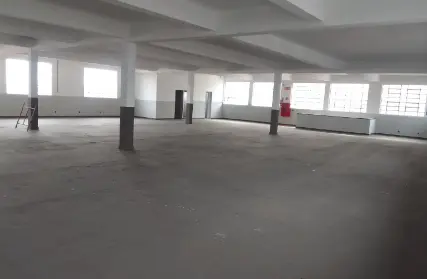 Imagem: Galpão / Salão para Alugar, Chora Menino