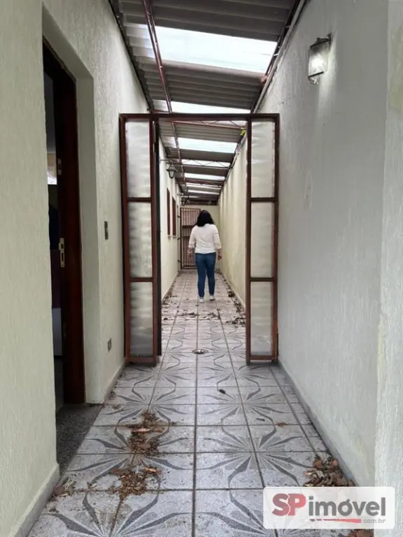 Sobrado à Venda: Tremembé, 3 Quartos, 4 Vagas por R$ 680.000,00.