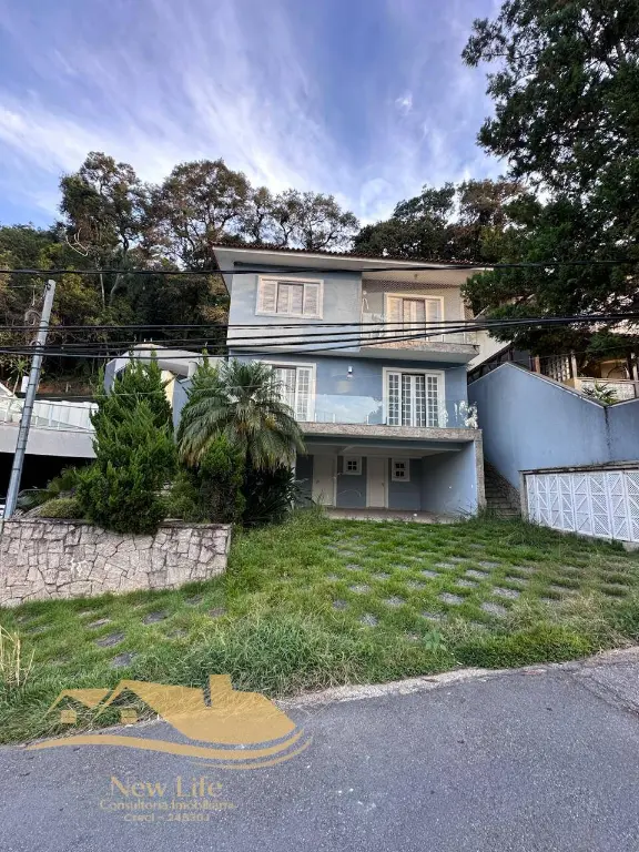 Condomínio Fechado à Venda: Vila Santos, 3 Quartos, 3 Suítes,4 Vagas por R$ 2.199.000,00.