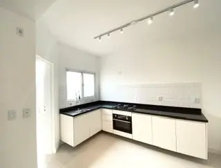 Imagem: Sobrado para Venda, Chora Menino