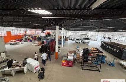 Imagem: Galpão / Salão para Alugar, Limão