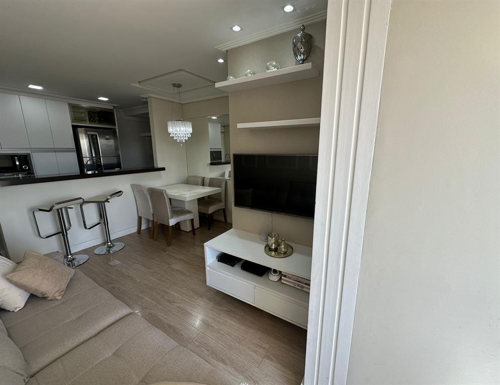Apartamento à Venda: Vila Gustavo, 2 Quartos, 1 Suíte,1 Vaga por R$ 416.000,00.