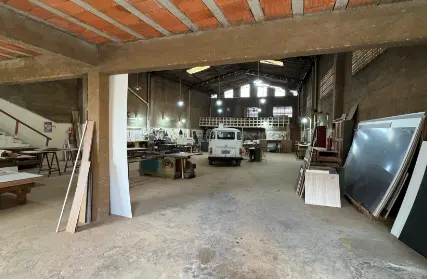 Imagem: Galpão / Salão para Alugar, Vila Amália (Zona Norte)