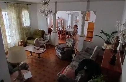 Imagem: Sobrado para Venda, Vila Baruel