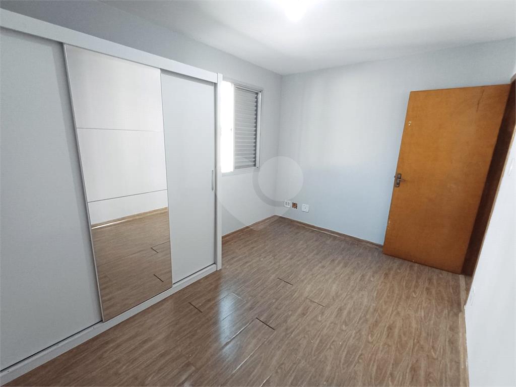 Apartamento à Venda: Vila Guilherme, 2 Quartos, por R$ 255.000,00.