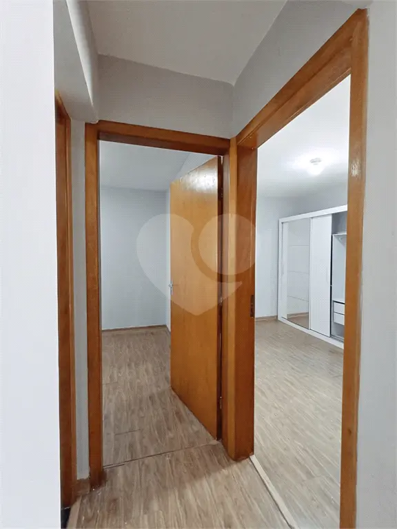 Apartamento à Venda: Vila Guilherme, 2 Quartos, por R$ 255.000,00.