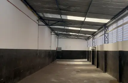 Imagem: Galpão / Salão para Alugar, Parque Casa de Pedra