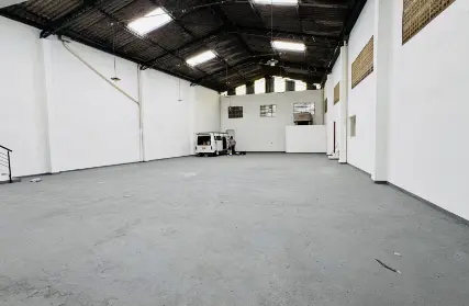 Imagem: Galpão / Salão para Venda, Vila Amália (Zona Norte)