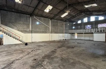 Imagem: Galpão / Salão para Venda, Vila Amália (Zona Norte)