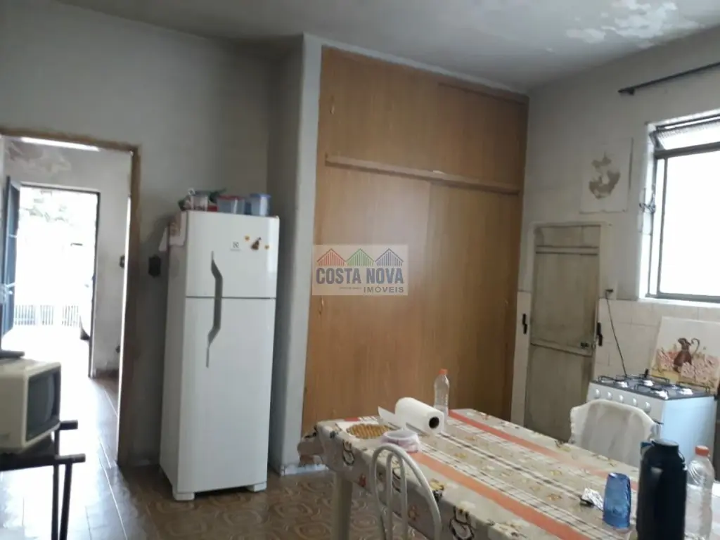 Casa Térrea à Venda: Vila Maria, 2 Quartos, 3 Vagas por R$ 690.000,00.