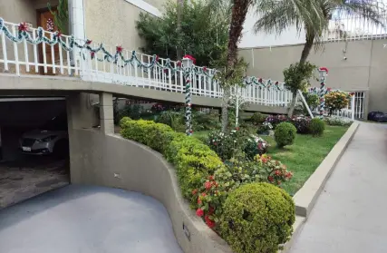 Imagem: Sobrado para Venda, Chora Menino