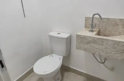 Imagem: Sobrado para Venda, Chora Menino