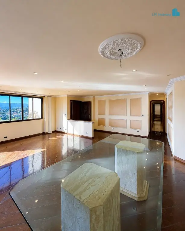 Apartamento à Venda: Água Fria, 5 Quartos, 5 Suítes,5 Vagas por R$ 1.425.000,00.