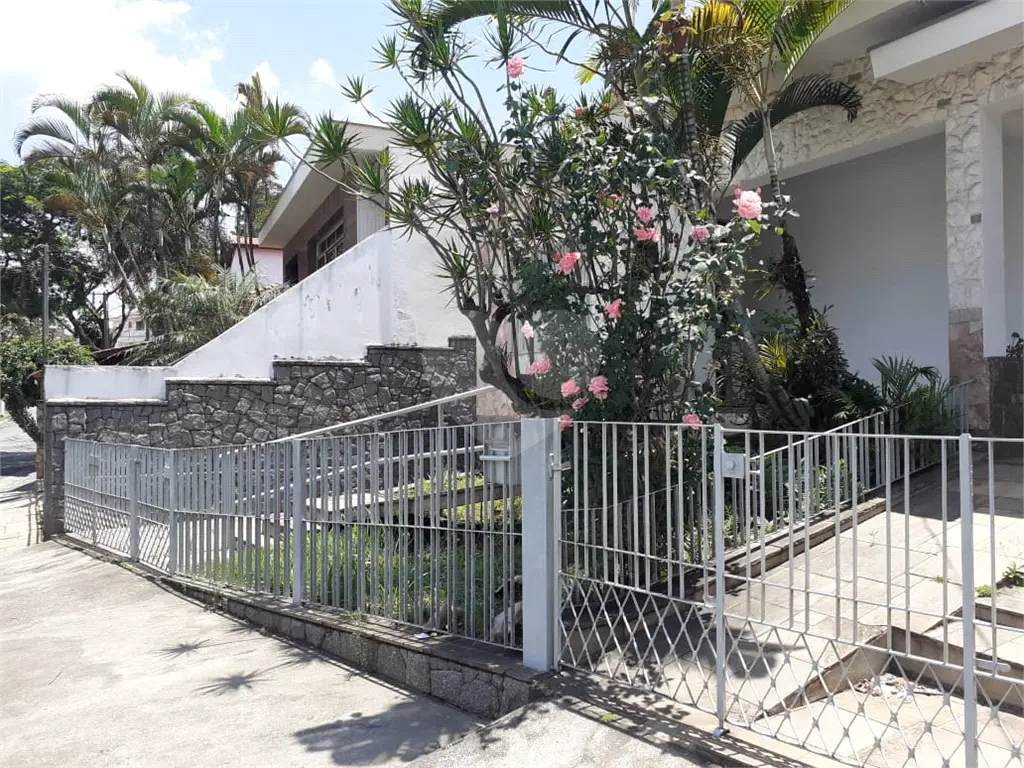 Casa Térrea à Venda: Jardim França, 2 Quartos, 3 Vagas por R$ 1.150.000,00.