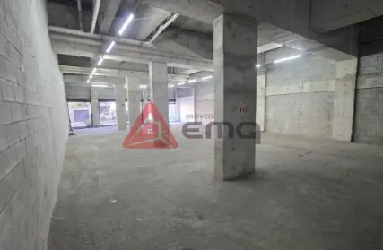 Imagem: Galpão / Salão para Alugar, Parada Inglesa