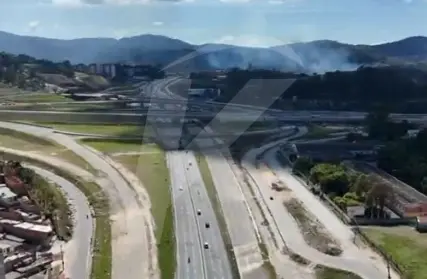 Imagem: Apartamento para Alugar, Vila Ayrosa