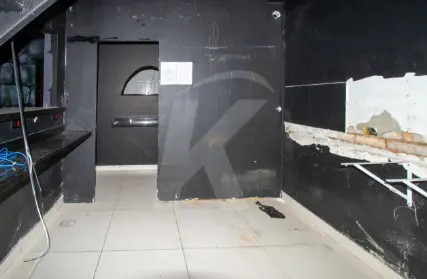 Imagem: Galpão / Salão para Alugar, Parada Inglesa