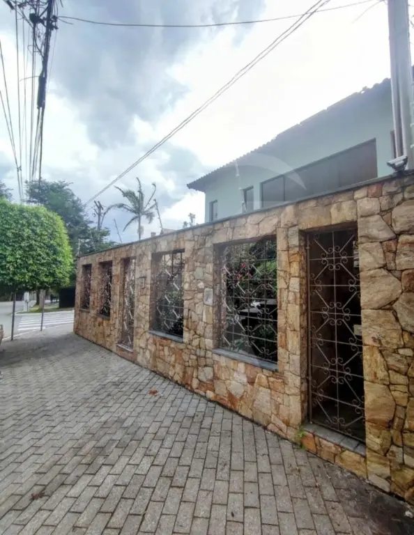 Sobrado à Venda: Água Fria, 3 Quartos, 3 Suítes,6 Vagas por R$ 1.500.000,00.