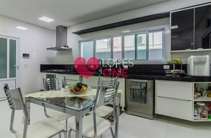 Imagem: Condomínio Fechado para Venda, Barro Branco (Zona Norte)