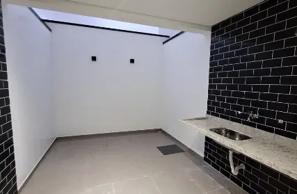 Imagem: Sobrado para Venda, Parada Inglesa