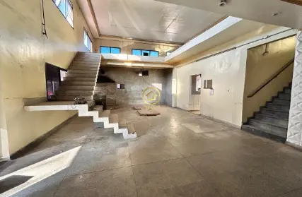 Imagem: Galpão / Salão para Alugar, Taipas