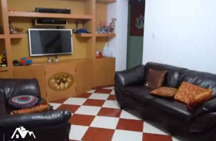 Imagem: Sobrado para Venda, Vila Santa Terezinha (ZN)