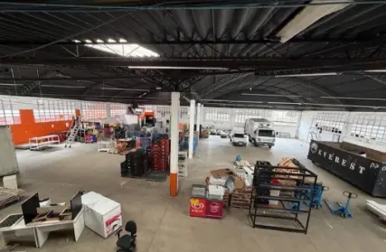 Imagem: Galpão / Salão para Alugar, Limão