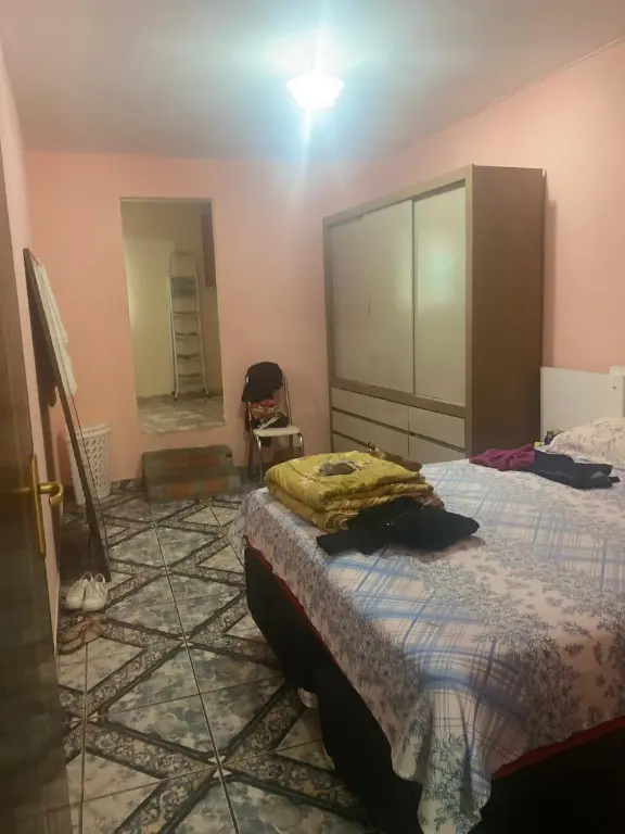 Imóvel para Renda à Venda: Parque Ramos Freitas, 5 Quartos, 1 Vagas por R$ 240.000,00.