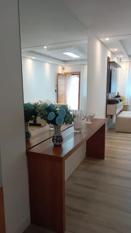 Sobrado à Venda: Santa Teresinha, 2 Quartos, 1 Vagas por R$ 690.000,00.