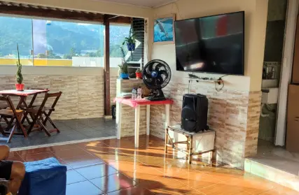 Imagem: Sobrado para Venda, Parada de Taipas