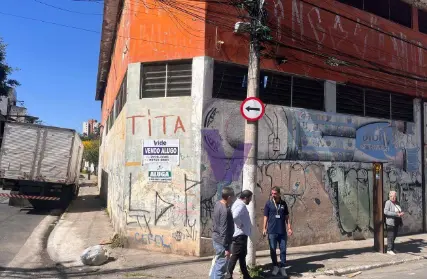 Imagem: Galpão / Salão para Alugar, Vila Palmeiras