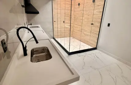 Imagem: Sobrado para Venda, Parada Inglesa