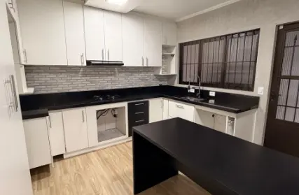 Imagem: Sobrado para Venda, Parada Inglesa