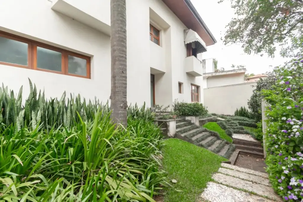 Casa Térrea à Venda: Alto de Pinheiros, 4 Quartos, 4 Suítes,6 Vagas por R$ 2.990.000,00.