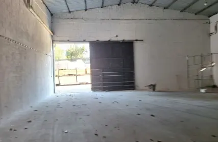 Imagem: Galpão / Salão para Alugar, Jardim Arpoador