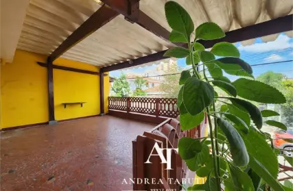 Imagem: Sobrado para Venda, Vila Universitária