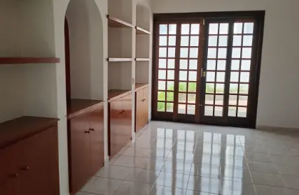 Imagem: Sobrado para Venda, Vila Universitária