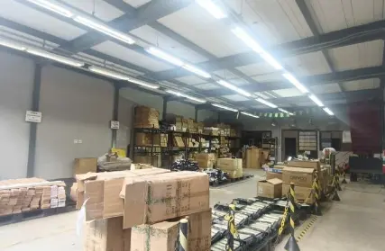 Imagem: Galpão / Salão para Alugar, Jardim Arpoador