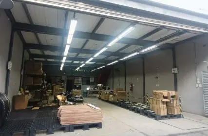 Imagem: Galpão / Salão para Alugar, Jardim Arpoador