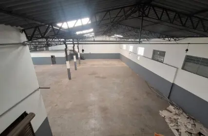 Imagem: Galpão / Salão para Alugar, Ferreira