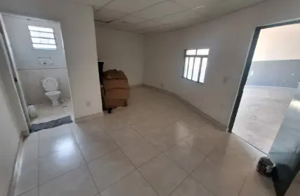 Imagem: Galpão / Salão para Alugar, Ferreira