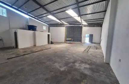 Imagem: Galpão / Salão para Alugar, Parque Ipê